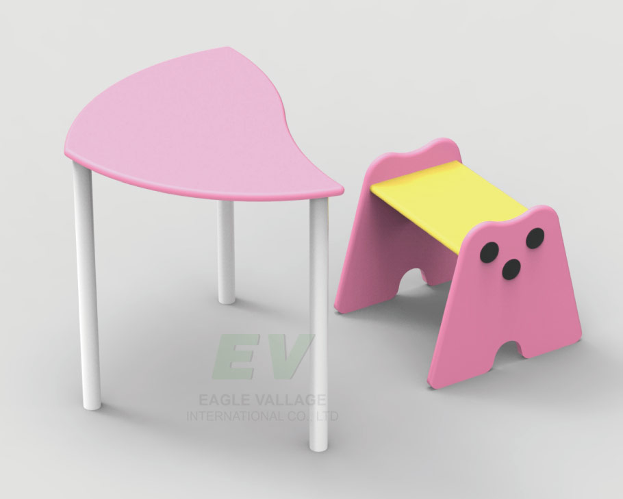 LITTLE MONSTER TABLE & CHAIR