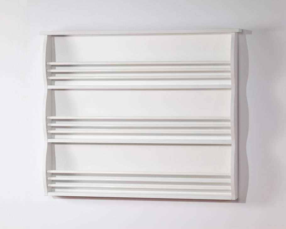 wall mounted magazine rack